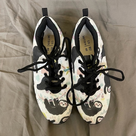 Lazy Shoes 🦥 Unique Sloth Novelty Print Sneakers size Men's 7 Womens 9 Unisex - Picture 3 of 8
